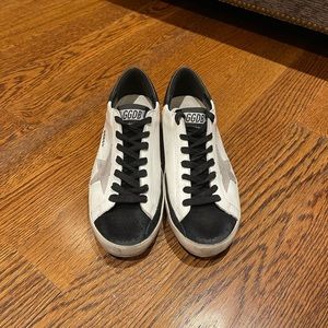Golden Goose Sneakers